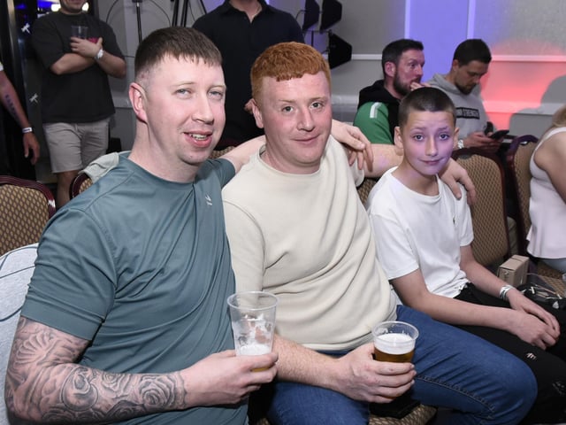 Darren, Ruairi and Conan waiting for the action in the Cage at Everglades Hotel.