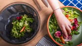 A new study has revealed that 1 in 10 Brits have felt unwell after eating unwashed salad