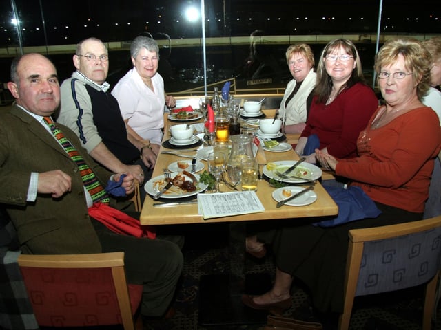Bob Hopton, Bill Cowie, Lorna Byrne, Pauline cowie, Bridget Byrne, Norma Hopton 0048JML : Parties and nights out in Derry and Donegal in February 2006.
