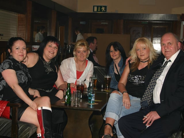 Parties and celebrations in April 2005: Du Pont fundraising do for Meningitis Research.