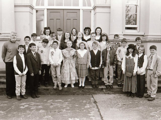 Confirmations from St. Columba's, Holy Child P.S, Chapel Road P.S, Dungiven Road P.S and Rosemount P.S back in 1995.
