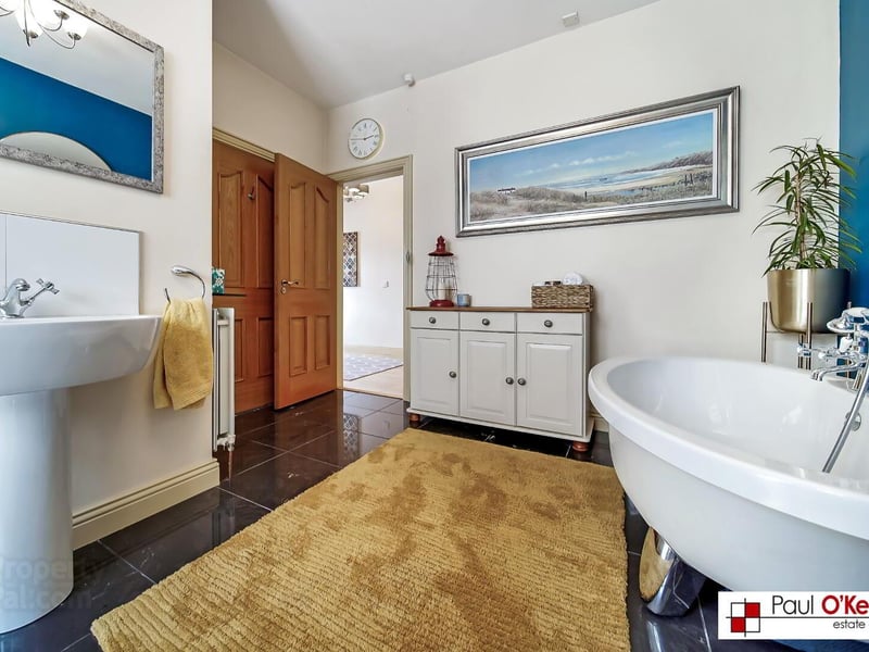 Stunning six bed, five bath property for sale in Victoria Gate