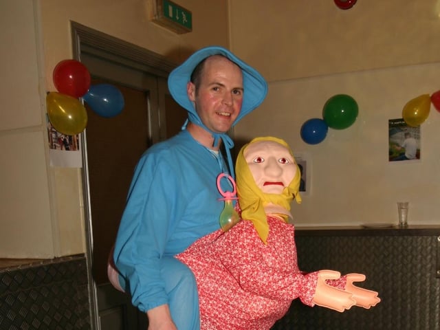 Mark Brady gets a lift with a old lady on his birthday 107dd : Derry Parties & Celebrations November 2005: Mark Brady.