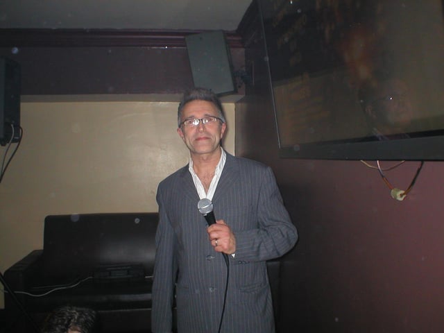 Roy Cummings : .