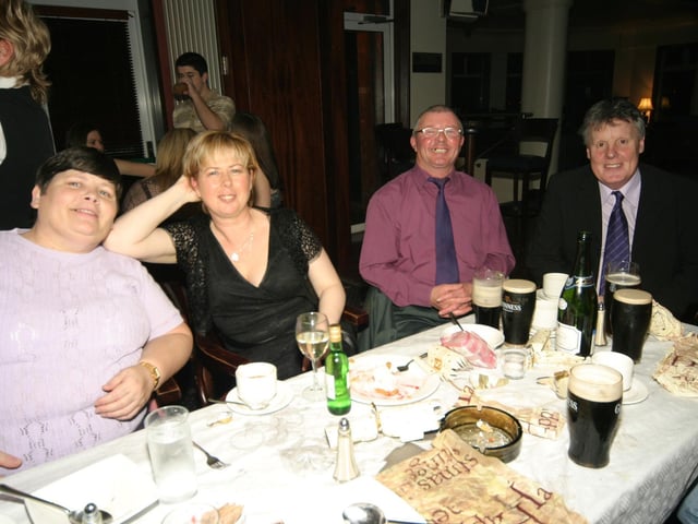 St Joesphs Centre Christmas Party at Pitchers Wine Bar.0239JML : Parties in December 2005.