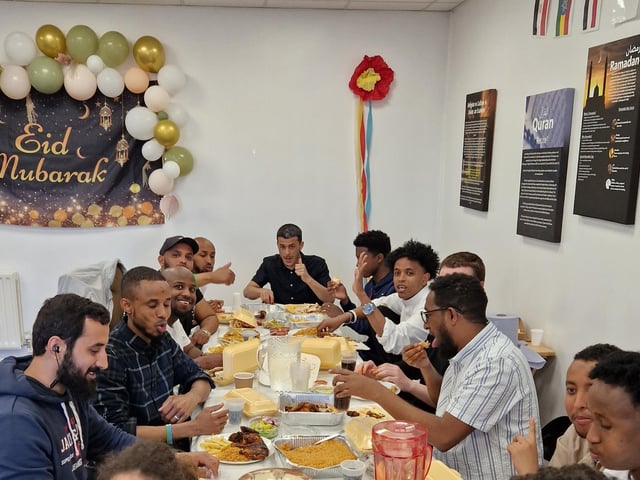 Sharing a meal during the Eid al-Adha celebrations