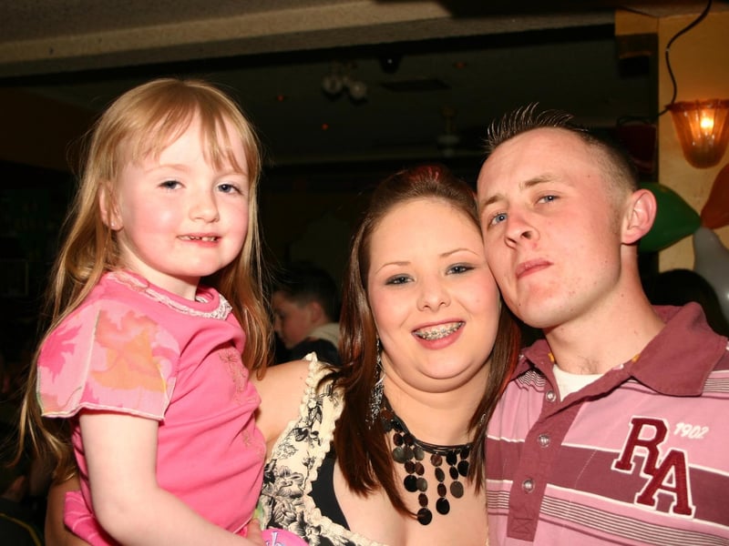 Kayleigh with boyfriend Robbie and niece Amy enjoying the party. 4131/dd : .