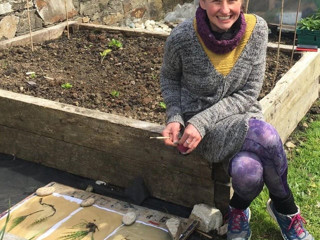 Rebecca Strain (Papermaking) – Exploring the transformative power of paper as an artistic medium.