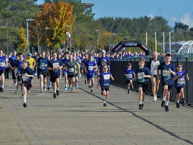 Participants at the annual Foyle Hospice Run/Walk. Photo: George Sweeney