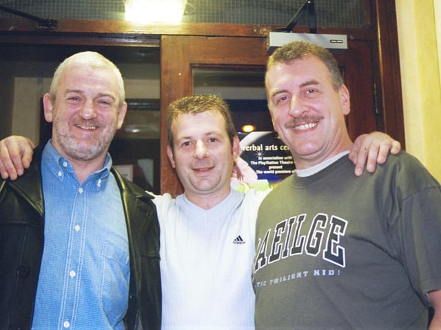 Jim O'Mahony, Mickey Rooney and Billy Hume arriving at the Argyle Arms for the birthday party. 290503HG15