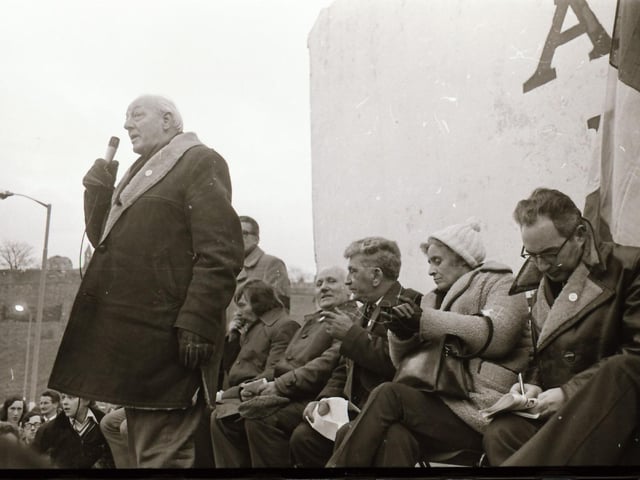 Bloody Sunday commemorative ceremonies and march back in January 1976.
