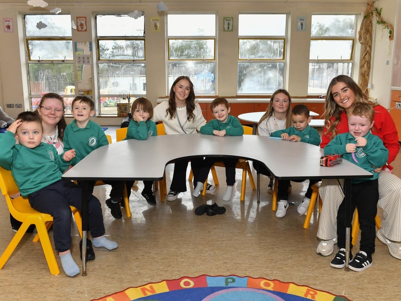 Miss Bronagh McGuinness with her P1 class and classroom assistants at Ardnashee School.