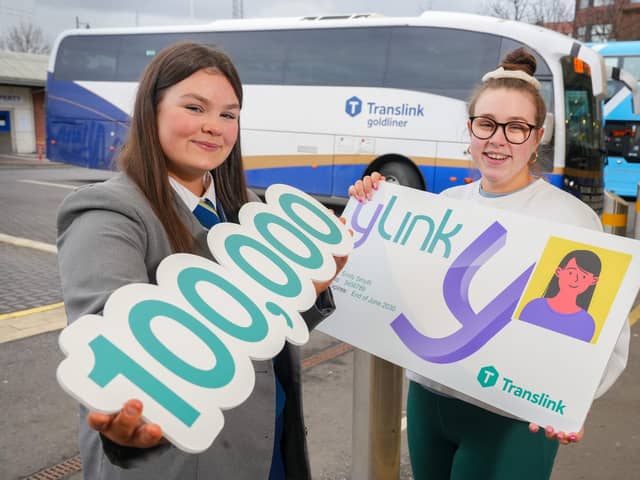 Claire and Ciara Hesketh, from Translink's Youth Forum, help announce the milestone of 100,000 yLink card sign ups.