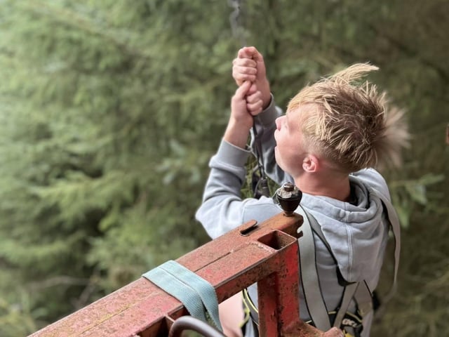 Young people from Lincoln Court enjoyed an action-packed summer thanks to the local community association’s annual summer scheme.