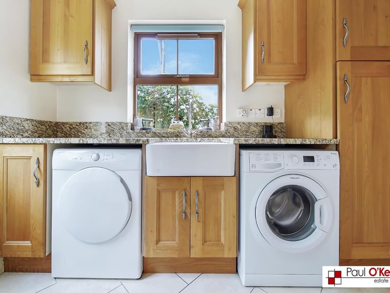 Stunning six bed, five bath property for sale in Victoria Gate