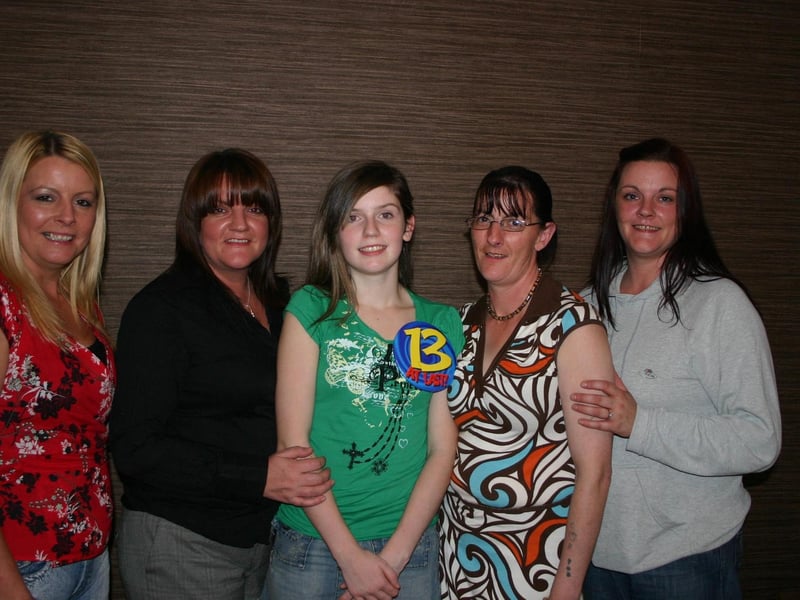 Birthday Girl Stephaine McGinley pictured with her Aunties Joanne, Tracey, Cathy and Nikki on her 13th Birthday. 8399/dd : .