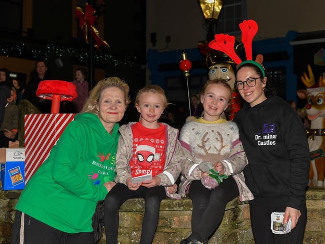 Santa arrived in Buncrana on Friday evening to meet the children and toswitch on the Christmas tree lights switch in Market Square. Photo: George Sweeney