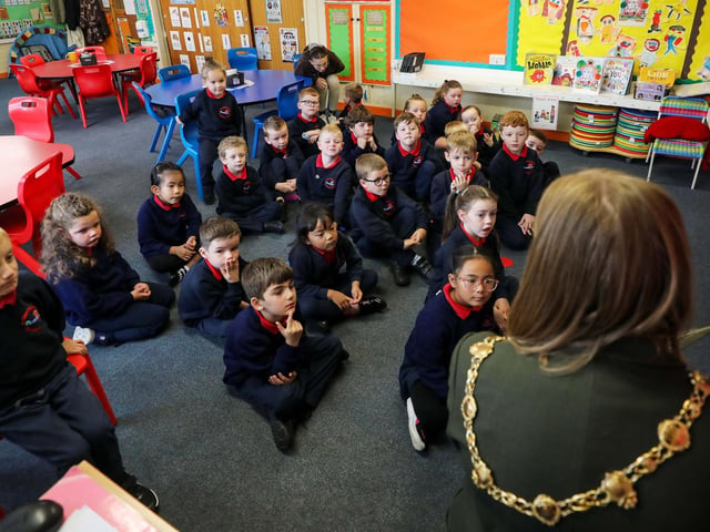 The Mayor's first visit was to St Oliver Plunket’s Primary School in Strathfoyle. Lorcan Doherty.