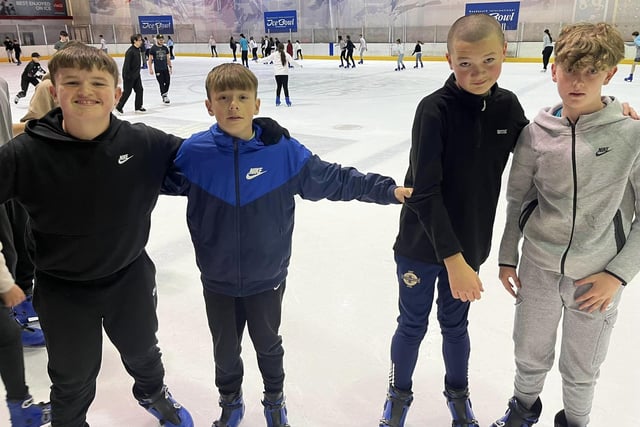 Young people enjoying the Lincoln Court Youth & Community Association senior summer scheme