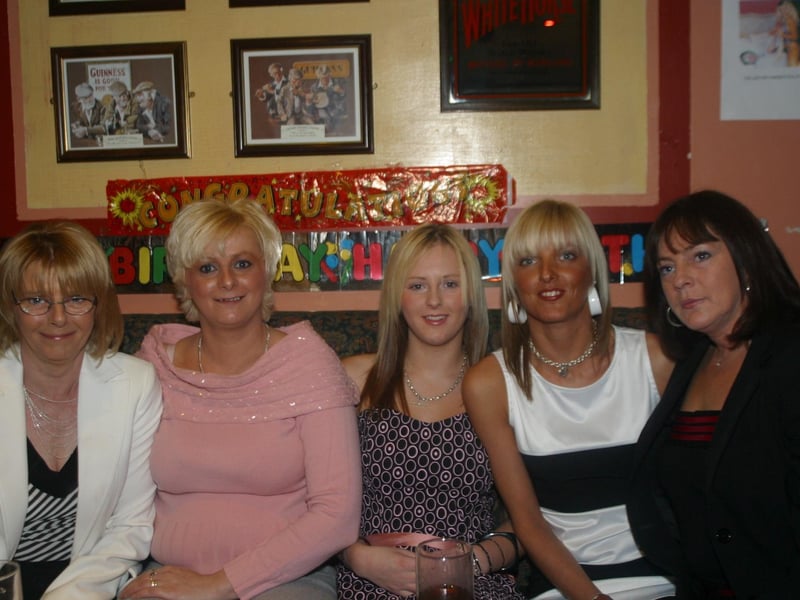 Pictures of Derry parties and celebrations in December 2003