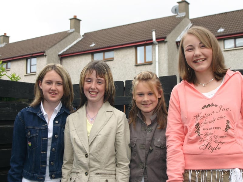 Gemma Hughes with friends Sarah Kate and Lorna 6917dd : Parties in Derry in July 2005.