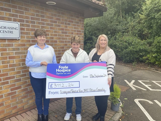 Linda Cassidy (pictured) who raised a fantastic £3,112,24, along with family & friends, in support of Foyle Hospice, proceeds from a recent Lorry & Tractor Run, in memory of her late husband Allan. Pictured with Linda is Allans Sister, Jeanette, presenting a cheque to Ailbhe McDaid, Community Fundraiser, Foyle Hospice.