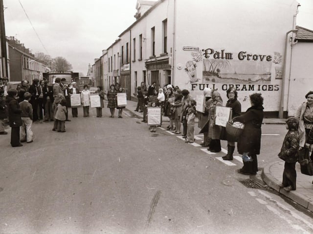 Republican Club traffic protest at Park Avenue.