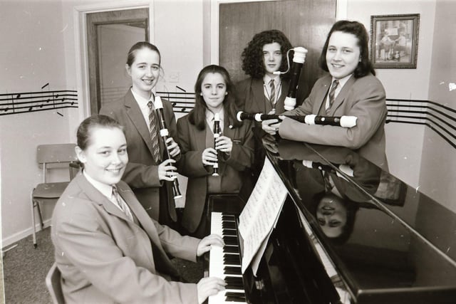 Feis Dhoire Cholmcille competitors and winners from 30 years ago.