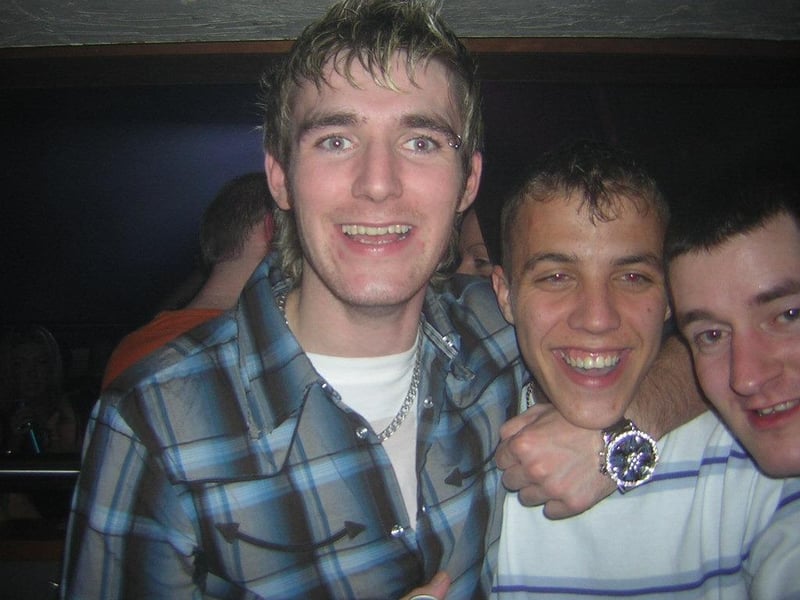 A night out in Derry bars in October 2005