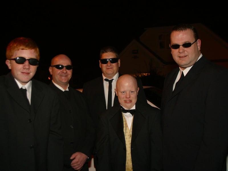 Pictures of Derry parties and celebrations in December 2003