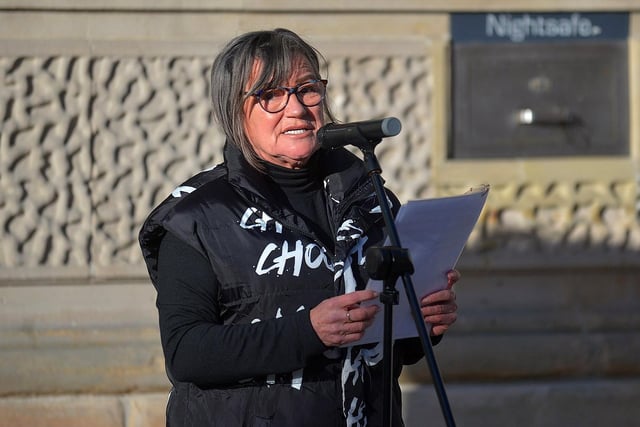Minty Thompson, whose mother Kathleen was killed on November 6, 1971 by a British soldier, speaking at the ‘Bin the Legacy Bill’ protest, organised by The Bloody Sunday Trust and the Pat Finucane Centre, at Guildhall Square on Wednesday afternoon. Photo: George Sweeney. DER2247GS – 52