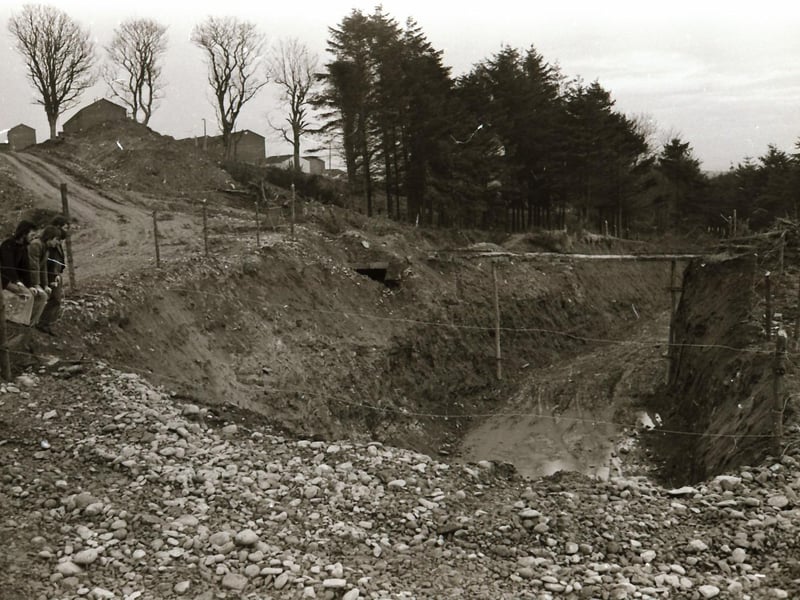 Parents warning that a crater dug near to Creggan Reservior as part of repairs is causing safety concerns in the Glenowen area.