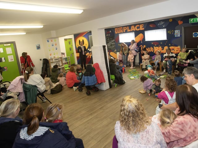 Mayor McHugh takes time out to address the large attendance at 'Rhymes in the Park' on Thursday. (Photos: Jim McCafferty Photography)