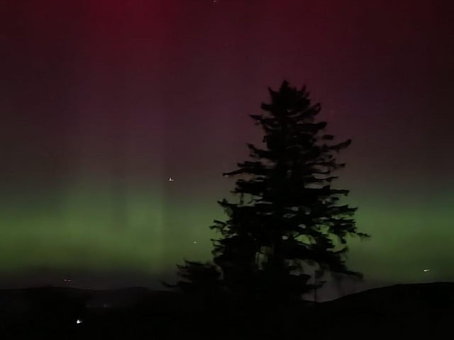 The Northern Lights pictured from Druminderry, Buncrana. Picture: Rosie O'Donnell.