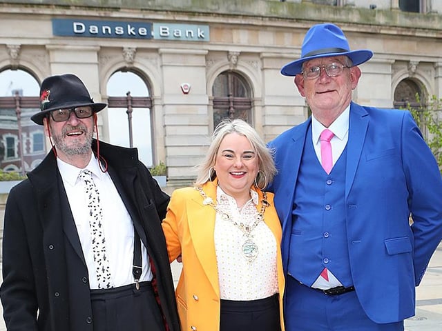 Mayor Sandra Duffy gets her photo taken with brother Eddie and John before they head in to the Guildhall for the Jazz Festival Local Legends Concert. (Photo - Tom Heaney, nwpresspics)