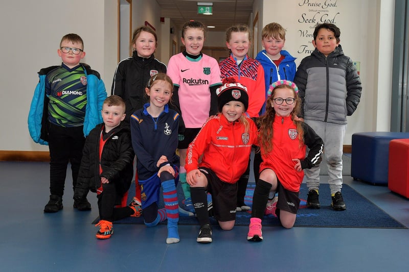 Some of the children who took part in the Derry City Easter Soccer Camp at Broadbridge Primary School. Picture: George Sweeney. DER2315GS – 124