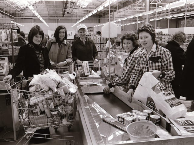 The new 16,000 sq ft Kelly's Super Value Foods supermarket in Drumahoe opens as the first cash and carry available to the public in the city. A tin of Heinz beans at the time was 11p, six large eggs 19p and 200 cigarettes cost £3.65.
