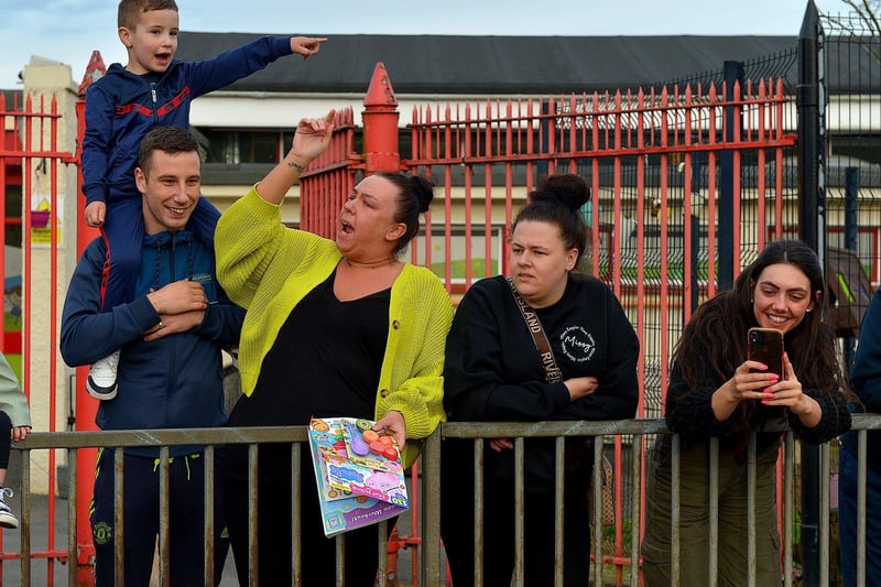 Spectators at the Bealtaine Parade in Creggan on Wednesday evening.   Photo: George Sweeney.  DER2318GS – 64