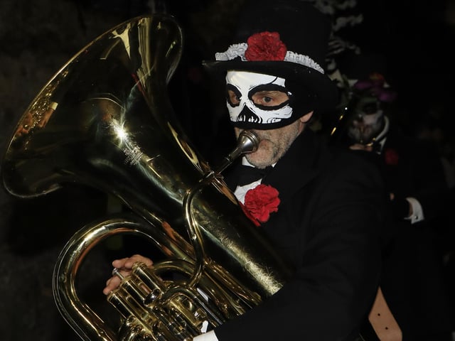 Awakening the Walled City Trail, celebrating the 40th anniversary of the Derry Halloween Festival. (Photo - Tom Heaney, nwpresspics)