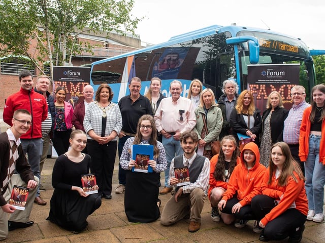Fame bus tour