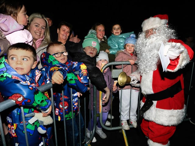 Santa with a section of the crowd at the Strathfoyle Youth Forum. (Photo - Tom Heaney, nwpresspics) : .