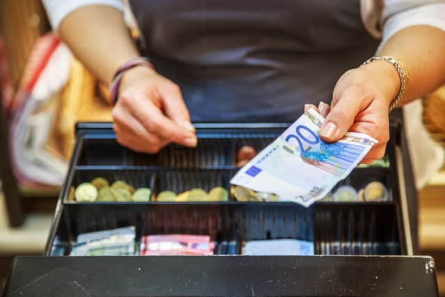 Pearse Doherty has said proposed new ‘access to cash’ legislation must ensure bank machines remain accessible to consumers who want to use physical money in rural areas of Donegal.