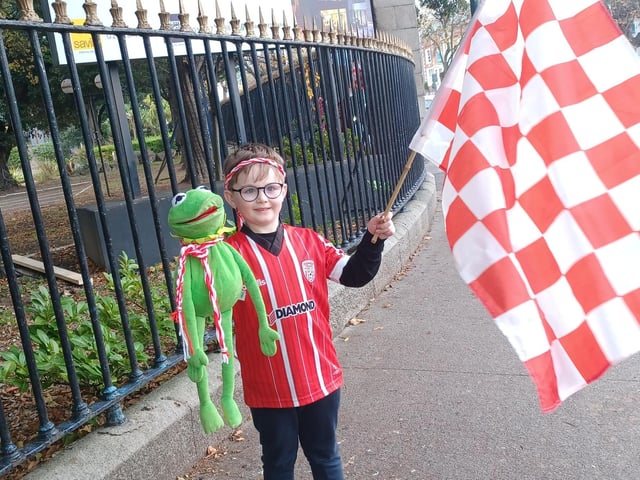 Enan McGavigan and Kermit the Frog all set to watch the match.