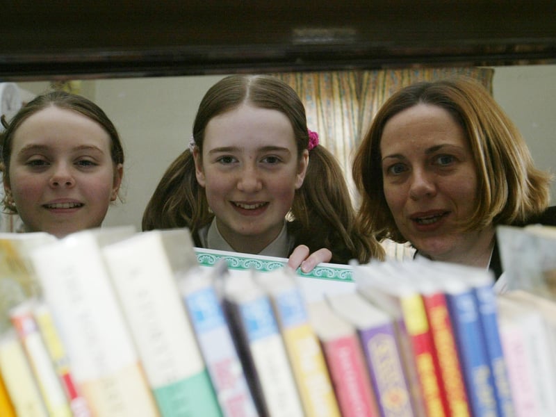 Josie Cusack (right), Senior Schools Librarian pictured with Dawn McAllister and Claire O'Donnell of St Columba's PS who recently completed their Pupil Librarian Course.