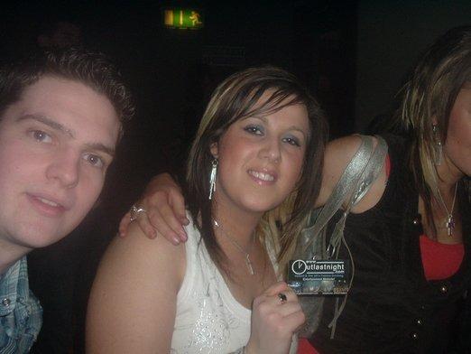 Derry folk captured enjoying a night out in Sugar, January 2006.