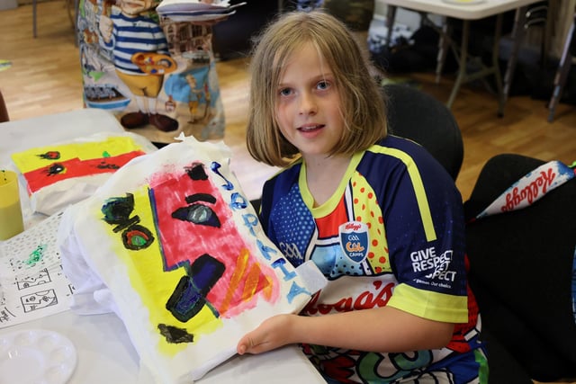 Sophia with the lovely t-shirt she created under the watchful eye of artist and teacher Estefania Baena Navarro.
