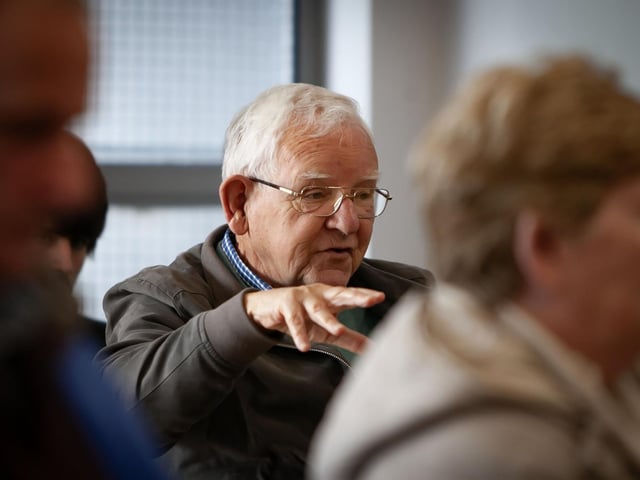 Don Browne asks a question during Monday's 'Did Ye Hear About. . . .?' event. : .