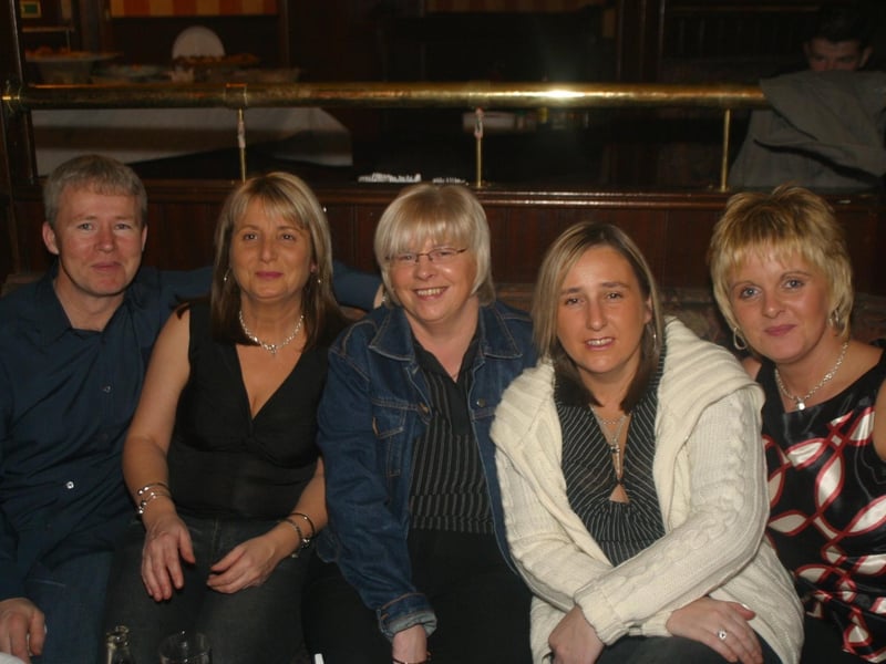 Pictures of Derry parties and celebrations in December 2003