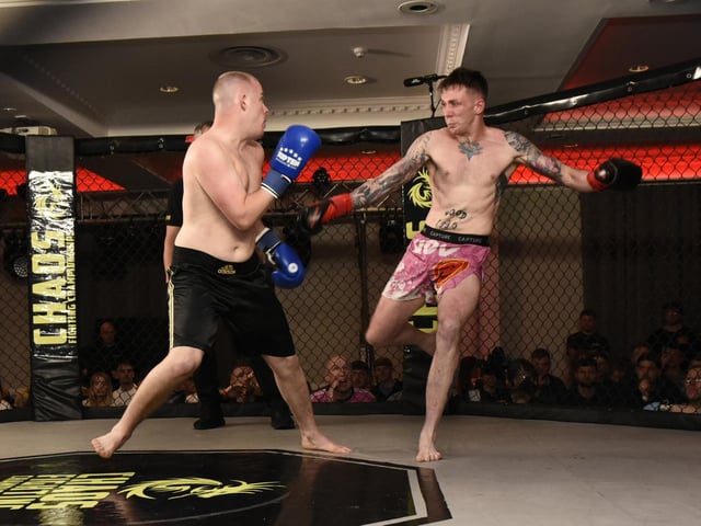 Cody Peoples v Sean Kelly in action at Chaos Fighting Championships 26.