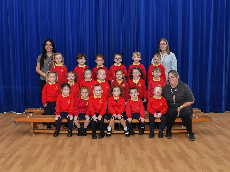 Mrs Lynch, Mrs Nash and Mrs Mooney pictured with Mrs Crampsy’s P1 pupils at Steelstown Primary School.